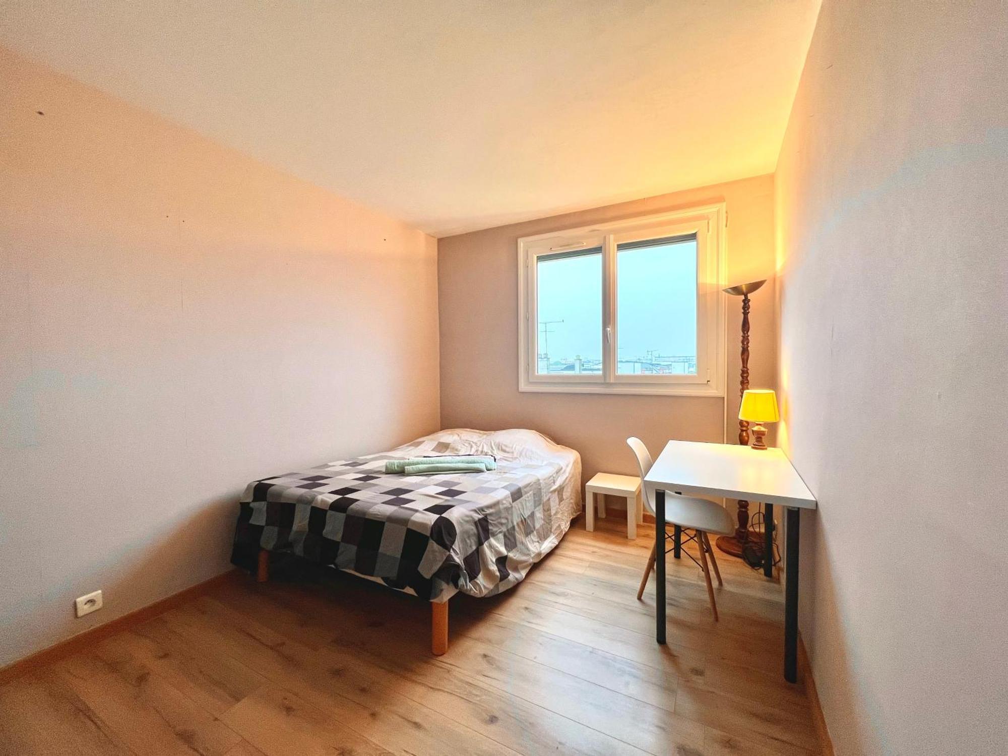 Appartement Proche Gare, 6 Voyageurs Et Stationnement Gratuit Ρενς Εξωτερικό φωτογραφία